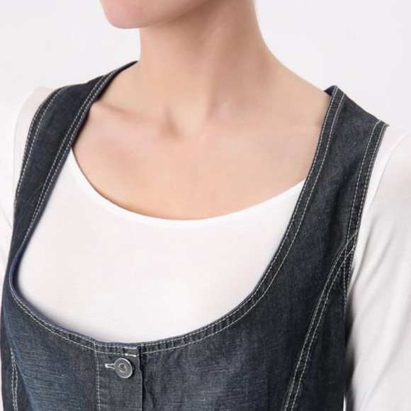 NWOT-Sarah Pacini SLEEVELESS DENIM TOP - Picture 5 of 8
